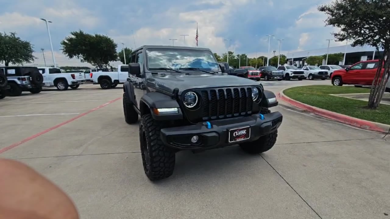 2023 Jeep Wrangler 4xe BASE