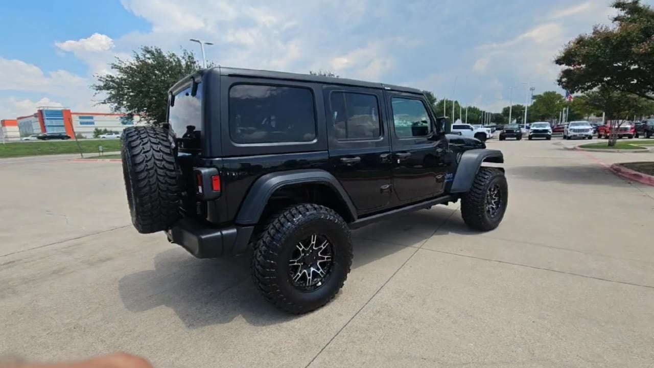 2023 Jeep Wrangler 4xe BASE