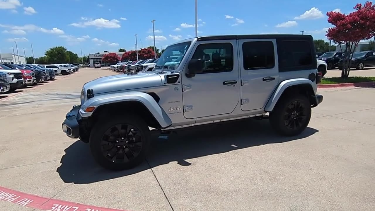 2023 Jeep Wrangler 4xe Sahara