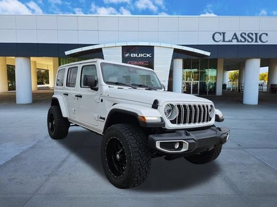 2025 Jeep Wrangler 4-Door Sahara 4x4