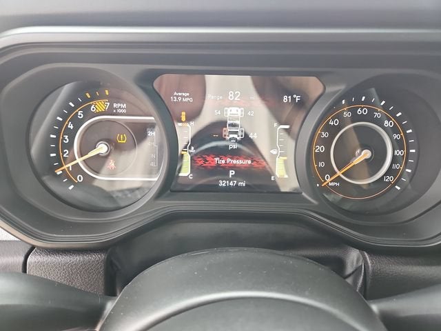 2025 Jeep Wrangler 4-Door Sahara 4x4