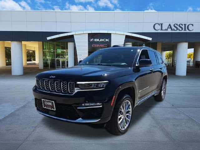 2022 Jeep Grand Cherokee Summit