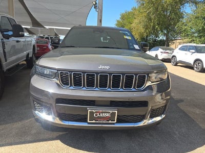 2024 Jeep Grand Cherokee L Laredo 4x2