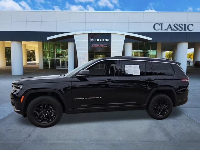2024 Jeep Grand Cherokee L Laredo 4x2