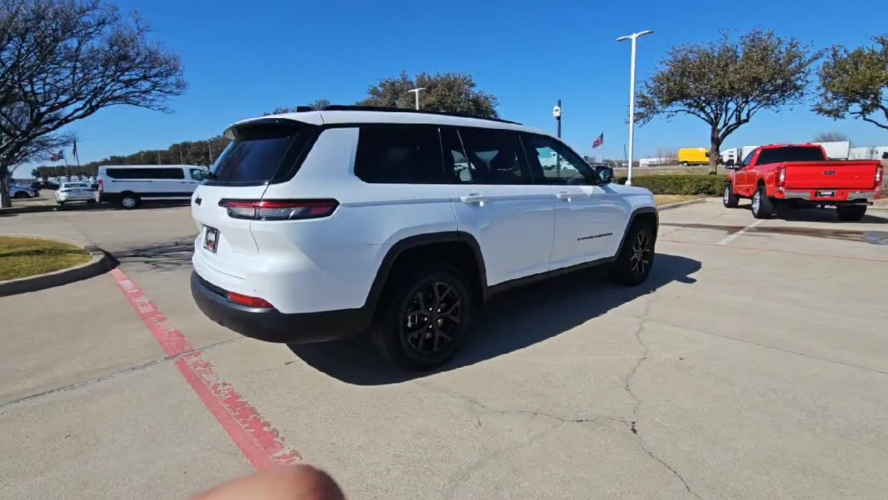 2024 Jeep Grand Cherokee L Altitude
