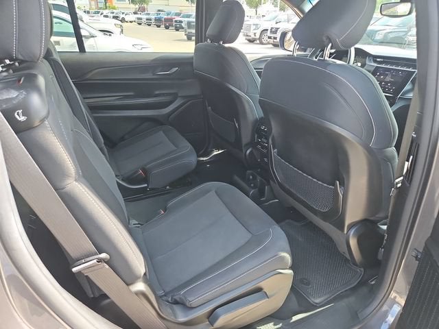 2024 Jeep Grand Cherokee L Laredo