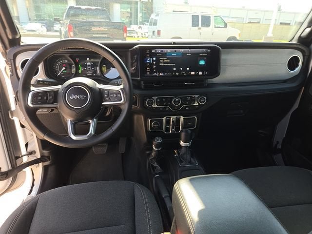 2024 Jeep Wrangler 4xe Sahara
