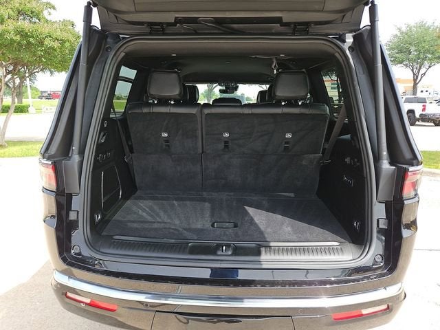 2025 Jeep Wagoneer Series II
