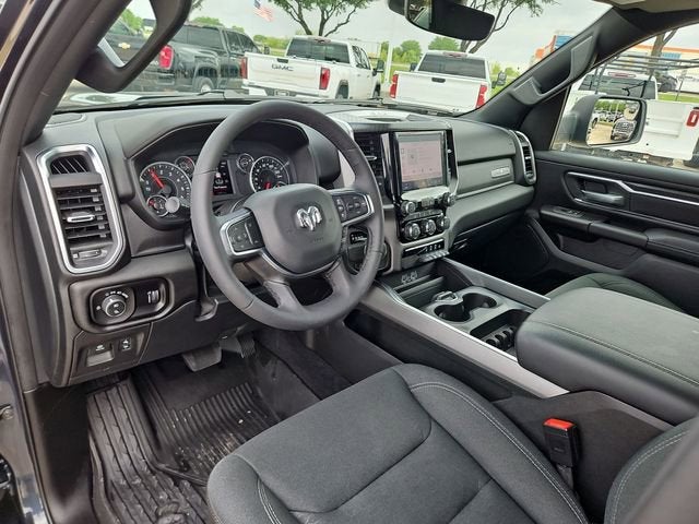 2025 RAM 1500 Lone Star Crew Cab 4x2 5'7" Box