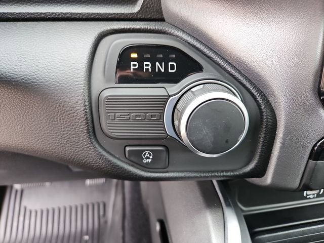 2025 RAM 1500 Lone Star Crew Cab 4x2 5'7" Box