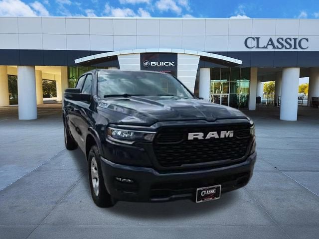 2025 RAM 1500 Lone Star Crew Cab 4x2 5'7" Box
