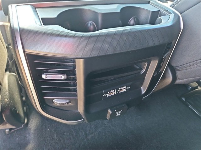 2025 RAM 1500 Big Horn Crew Cab 4x4 5'7" Box