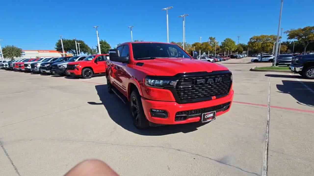 2025 RAM 1500 Big Horn Crew Cab 4x4 5'7" Box