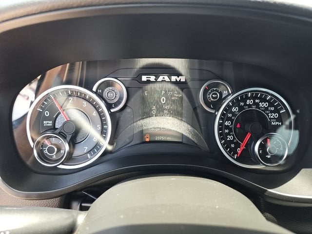 2023 RAM 1500 Big Horn Crew Cab 4x4 5'7" Box
