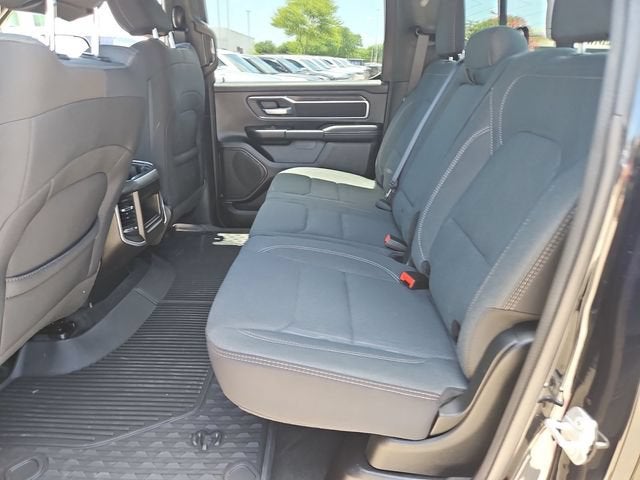 2023 RAM 1500 Big Horn Crew Cab 4x4 5'7" Box