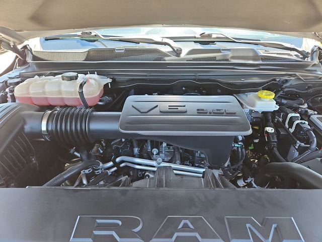 2025 RAM 1500 Big Horn Crew Cab 4x4 5'7" Box
