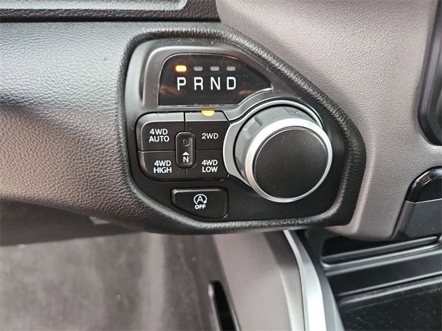 2022 RAM 1500 Big Horn Crew Cab 4x4 5'7" Box