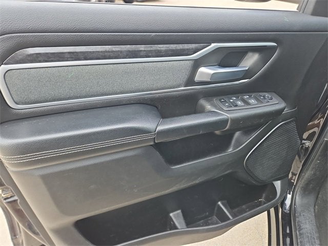 2022 RAM 1500 Big Horn Crew Cab 4x4 5'7" Box