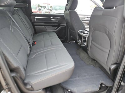 2022 RAM 1500 Big Horn Crew Cab 4x4 5'7" Box