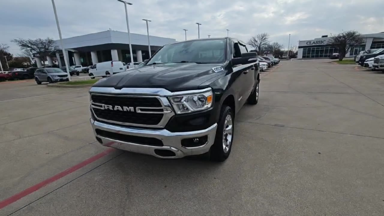 2022 RAM 1500 Big Horn Crew Cab 4x4 5'7" Box