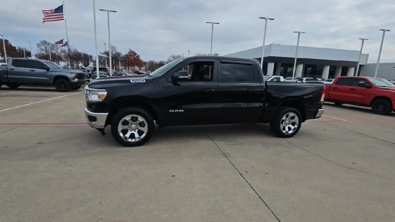 2022 RAM 1500 Big Horn Crew Cab 4x4 5'7" Box