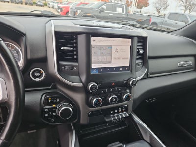 2022 RAM 1500 Big Horn Crew Cab 4x4 5'7" Box