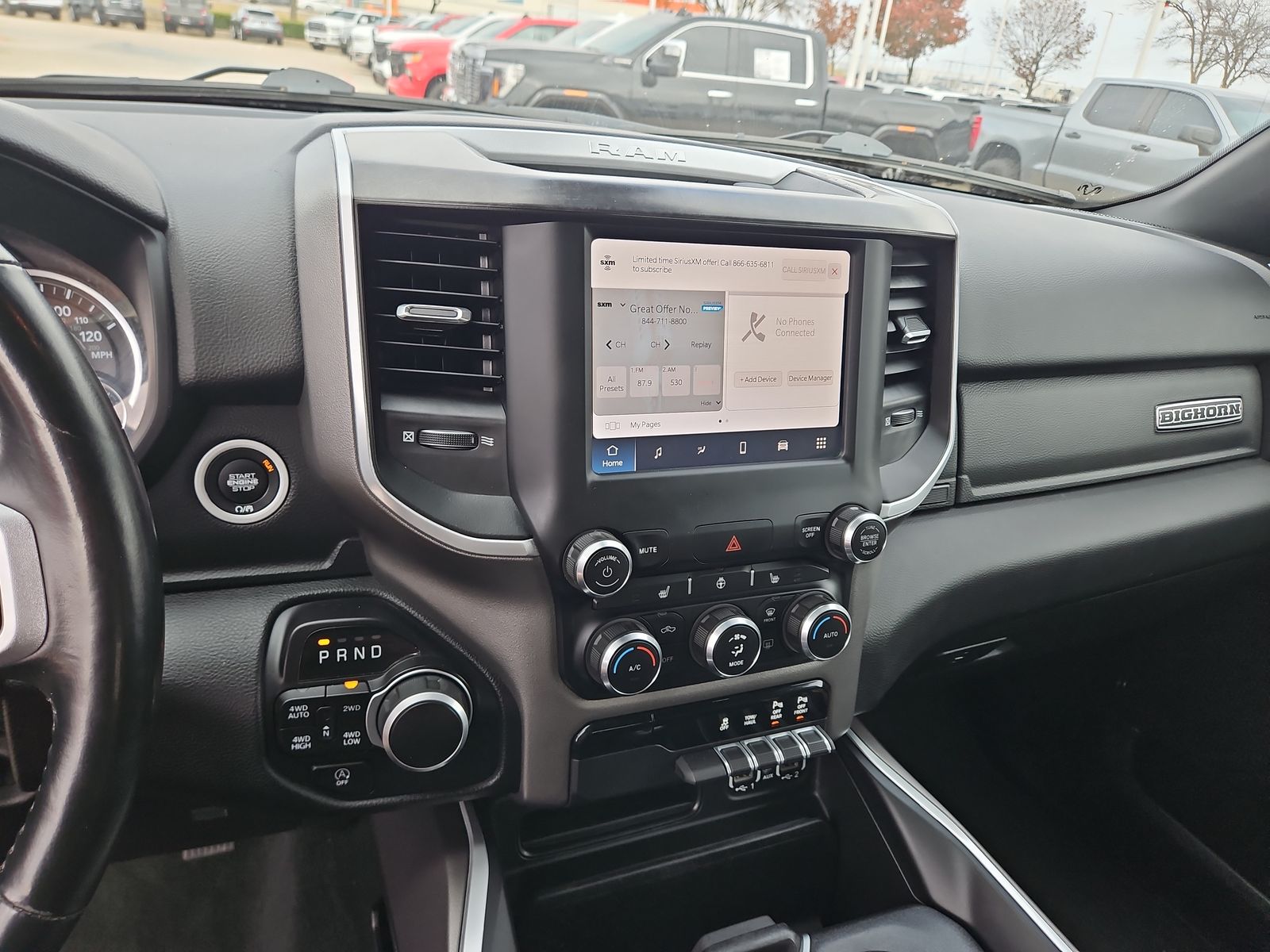 2022 RAM 1500 Big Horn Crew Cab 4x4 5'7" Box