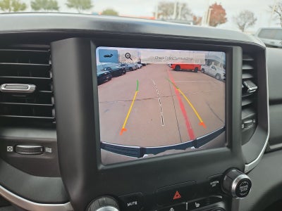 2022 RAM 1500 Big Horn Crew Cab 4x4 5'7" Box