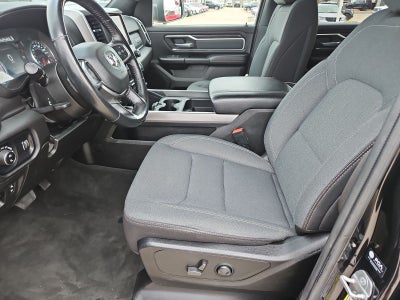 2022 RAM 1500 Big Horn Crew Cab 4x4 5'7" Box