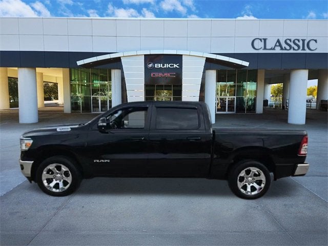 2022 RAM 1500 Big Horn Crew Cab 4x4 5'7" Box