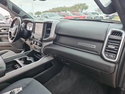 2022 RAM 1500 Big Horn Crew Cab 4x4 5'7" Box