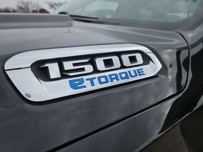 2022 RAM 1500 Big Horn Crew Cab 4x4 5'7" Box