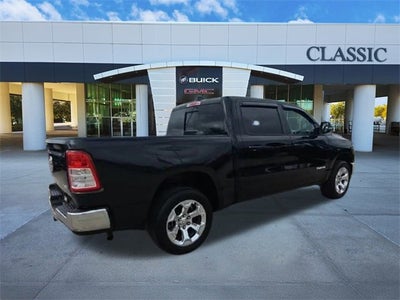 2022 RAM 1500 Big Horn Crew Cab 4x4 5'7" Box