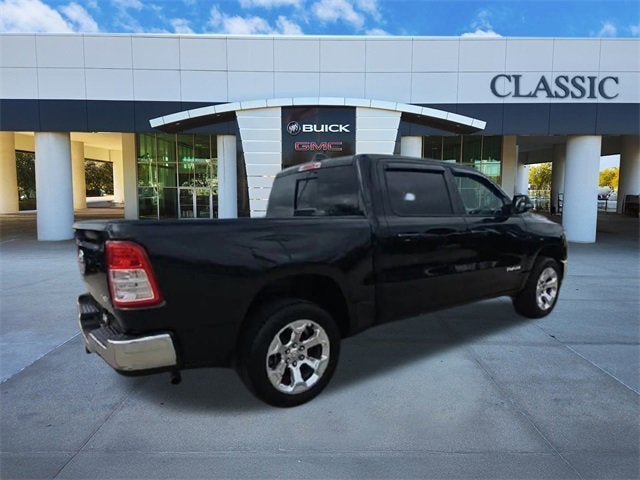 2022 RAM 1500 Big Horn Crew Cab 4x4 5'7" Box