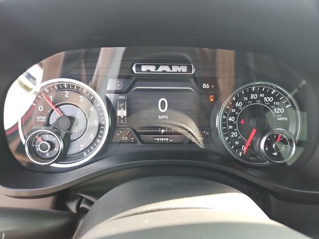2025 RAM 1500 Lone Star Quad Cab 4x4 6'4" Box