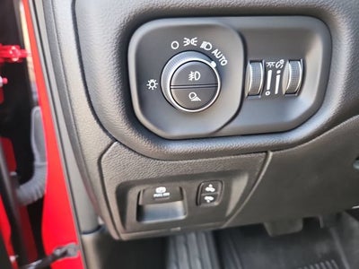 2025 RAM 1500 Lone Star Quad Cab 4x4 6'4" Box