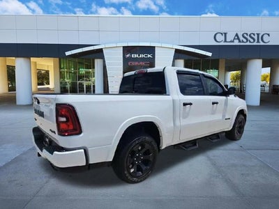 2025 RAM 1500 Lone Star Crew Cab 4x4 5'7" Box