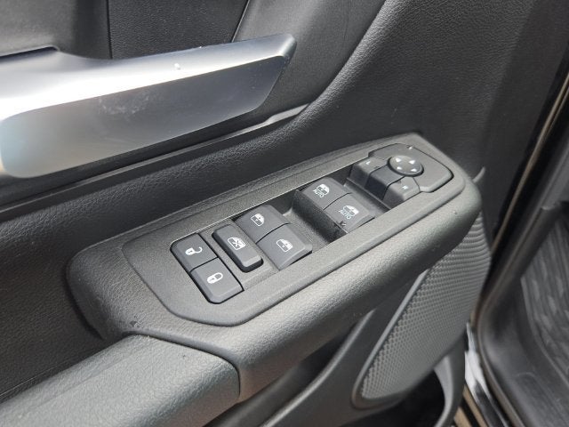 2025 RAM 1500 Warlock Crew Cab 4x4 5'7" Box