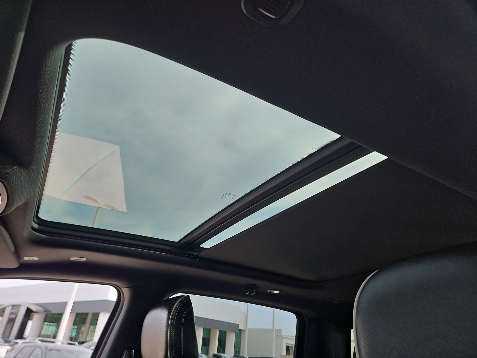 2019 RAM 1500 Limited Crew Cab 4x4 5'7" Box