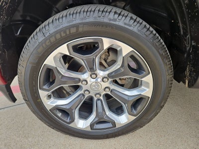 2019 RAM 1500 Limited Crew Cab 4x4 5'7" Box