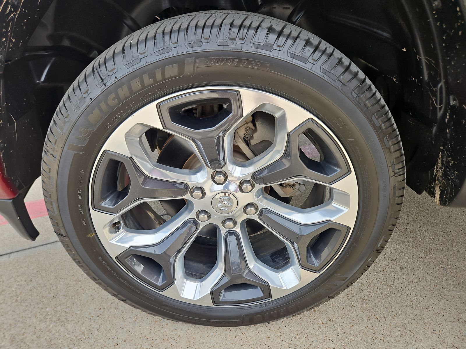 2019 RAM 1500 Limited Crew Cab 4x4 5'7" Box