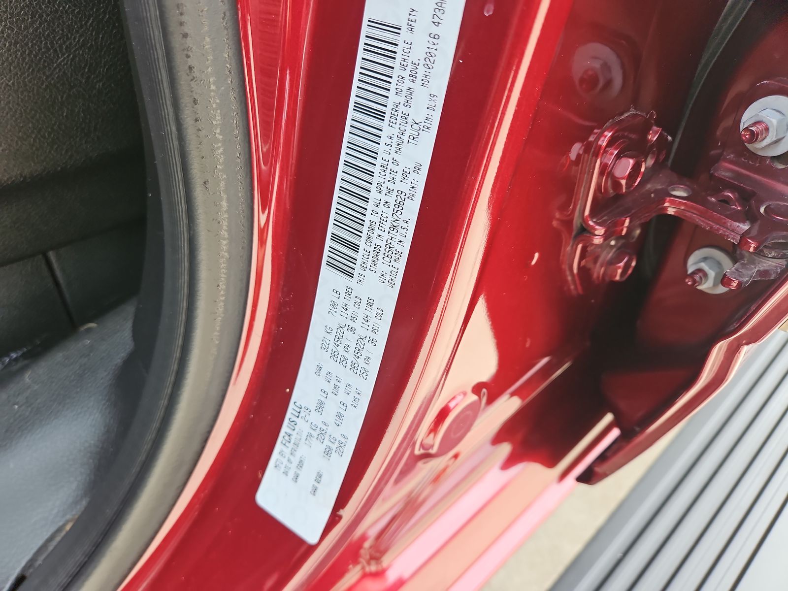 2019 RAM 1500 Limited Crew Cab 4x4 5'7" Box