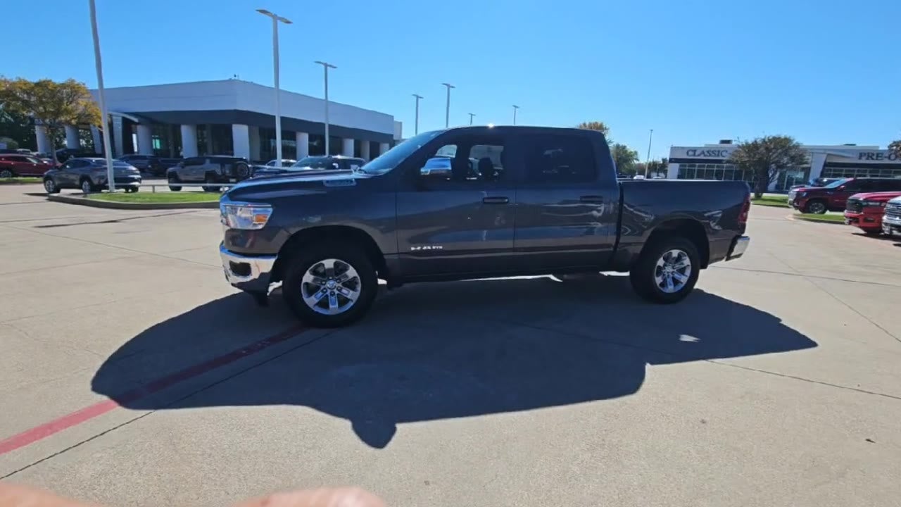 2023 RAM 1500 Laramie Crew Cab 4x4 5'7" Box