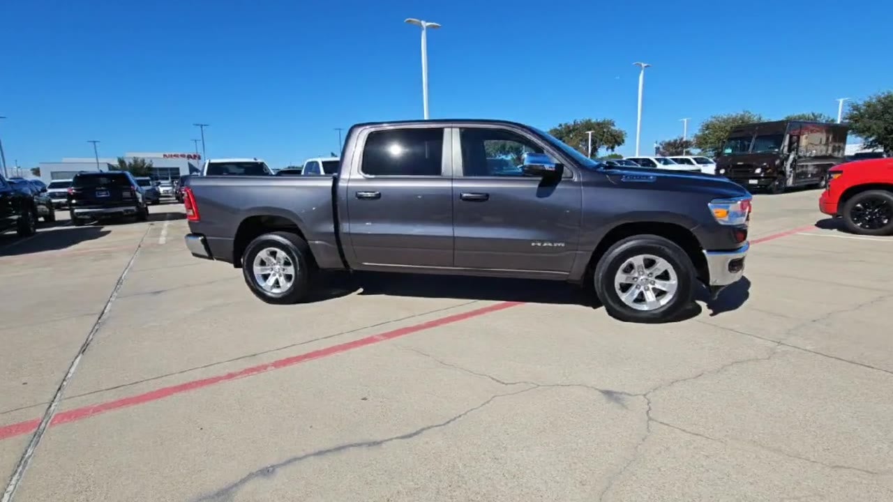 2023 RAM 1500 Laramie Crew Cab 4x4 5'7" Box