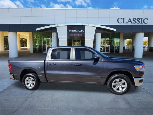 2023 RAM 1500 Laramie Crew Cab 4x4 5'7" Box