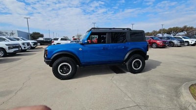 2023 Ford Bronco Base