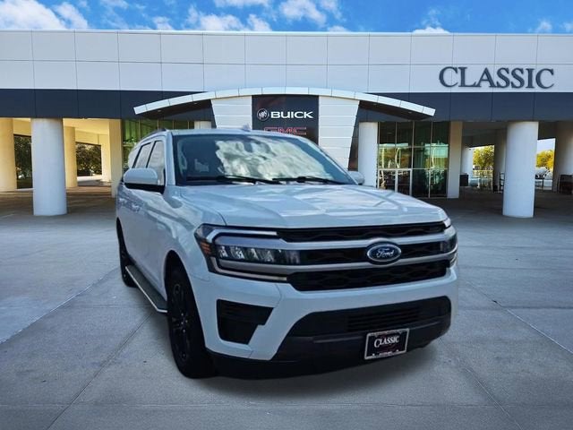 2023 Ford Expedition XLT