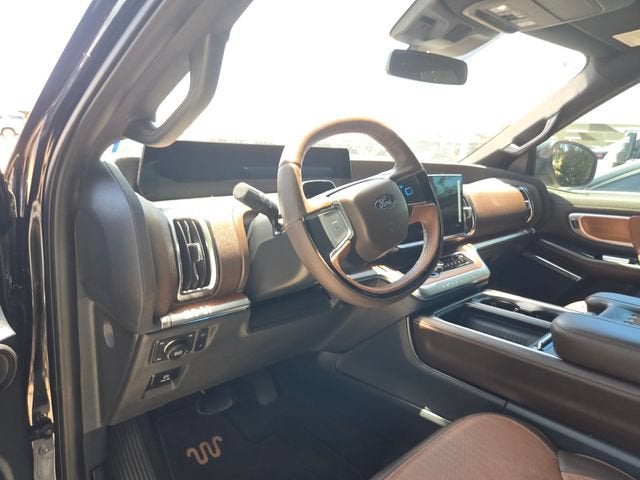 2025 Ford Expedition King Ranch