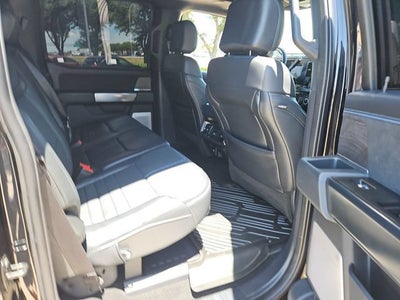 2025 Ford F-250 Platinum