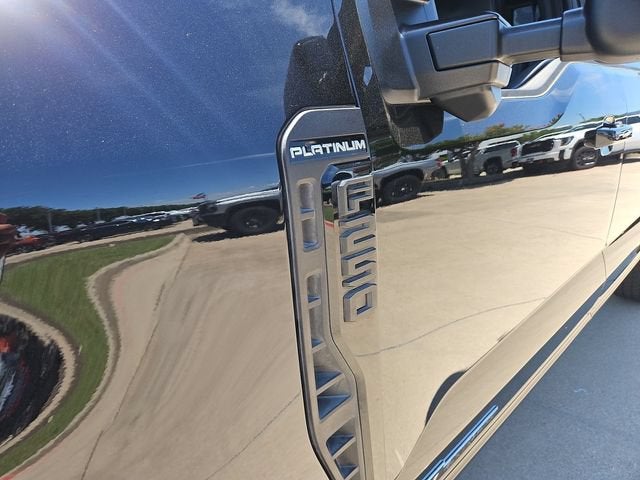 2025 Ford F-250 Platinum